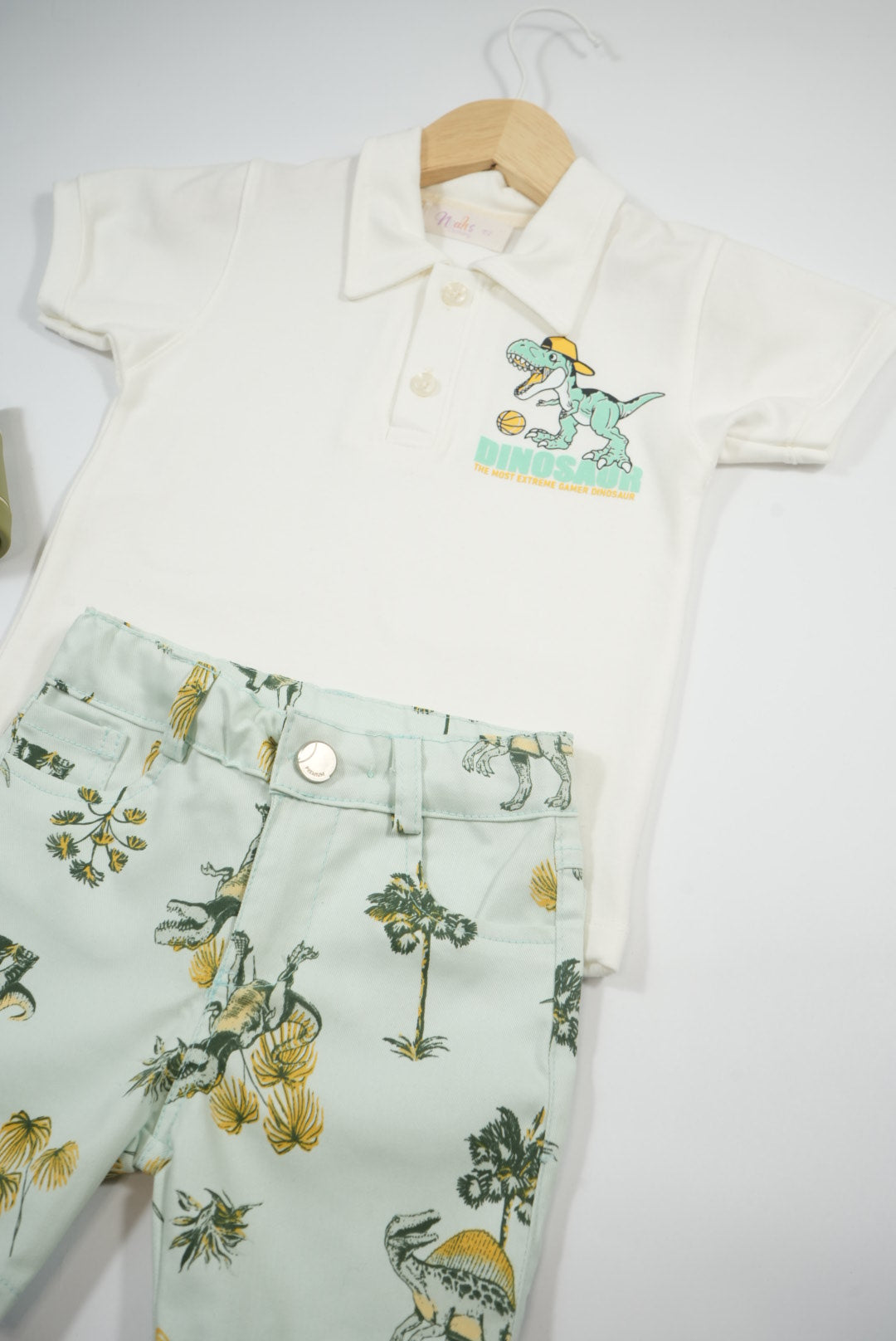 CONJUNTO DINO JUNGLE 🦖🌿